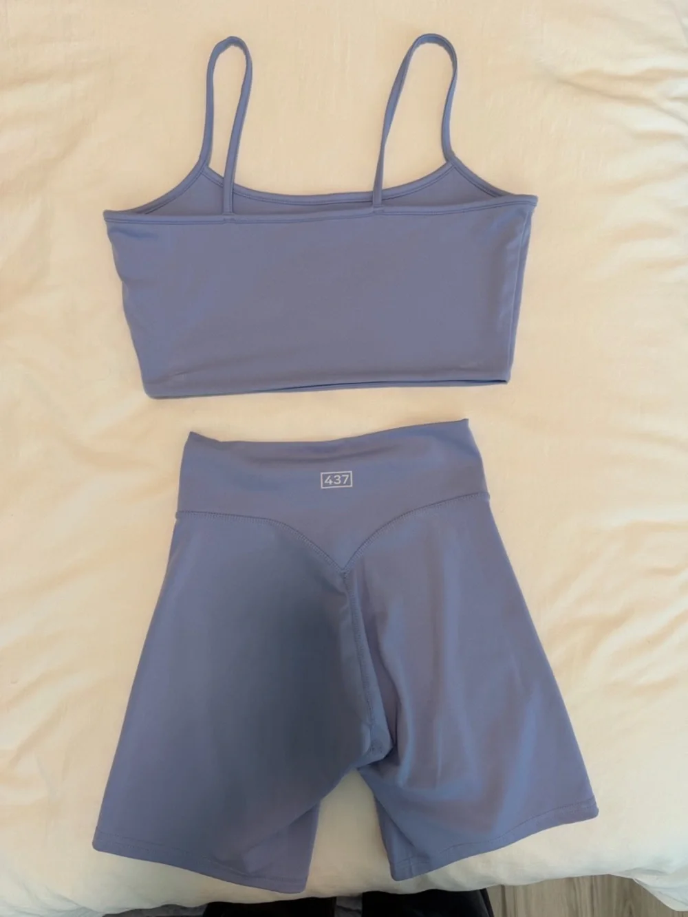 437 Women's Lavender Sports Bra - Supportive Crop Top - Picture 2 of 2